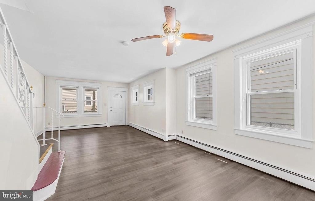 1427 Hamilton Avenue - Photo 6