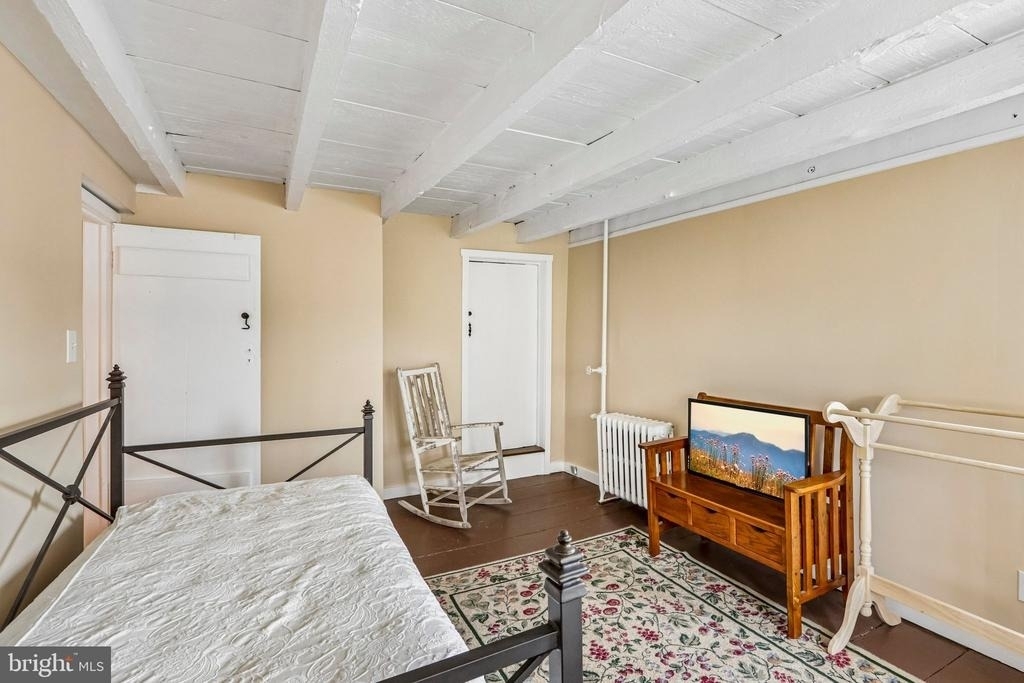 3 S Bridgeport Road - Photo 7