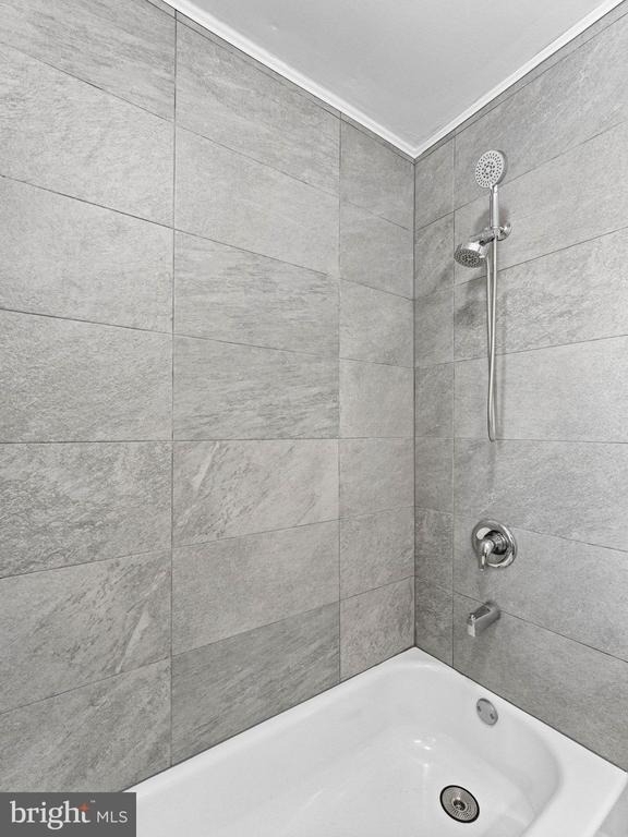 41 W Clinton Avenue - Photo 16