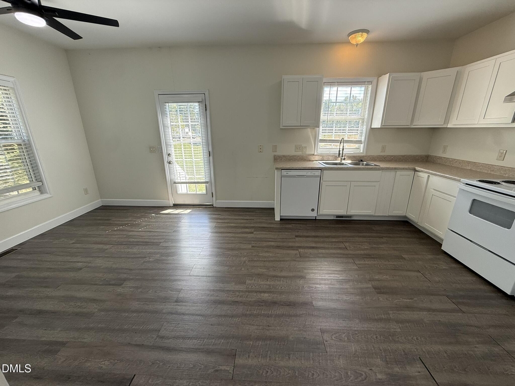 301 Franklin Upchurch Sr Street - Photo 5