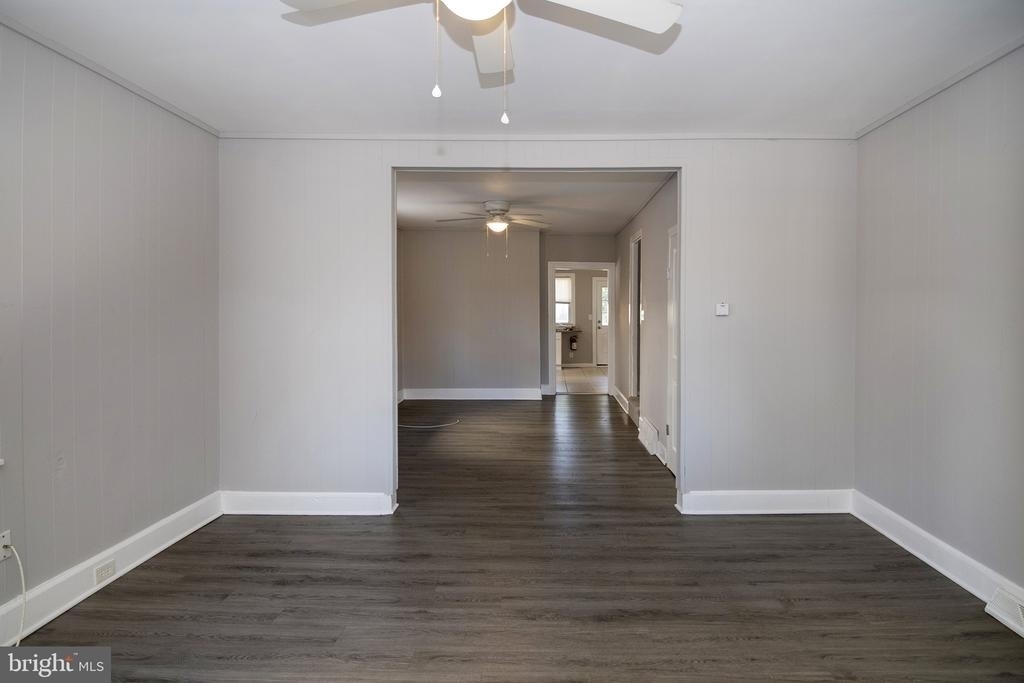 207 Somerset Street - Photo 5