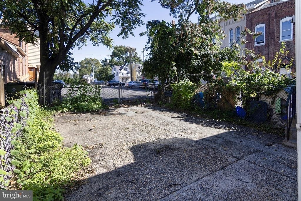 207 Somerset Street - Photo 23