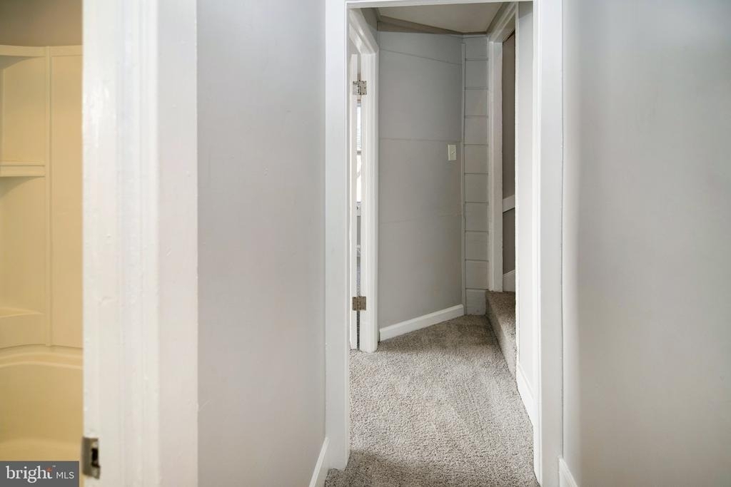 207 Somerset Street - Photo 19