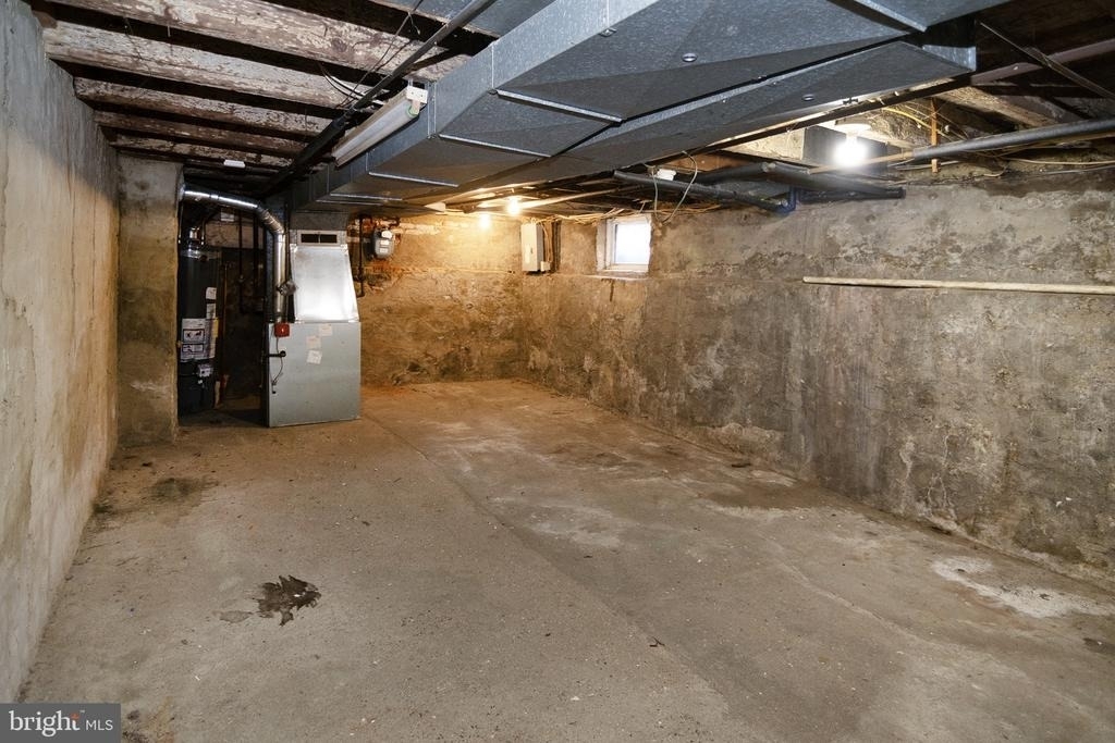 207 Somerset Street - Photo 20