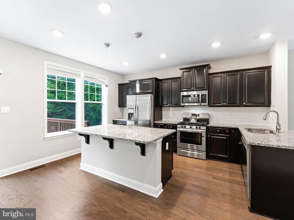 33 Sullivan Way - Photo 14