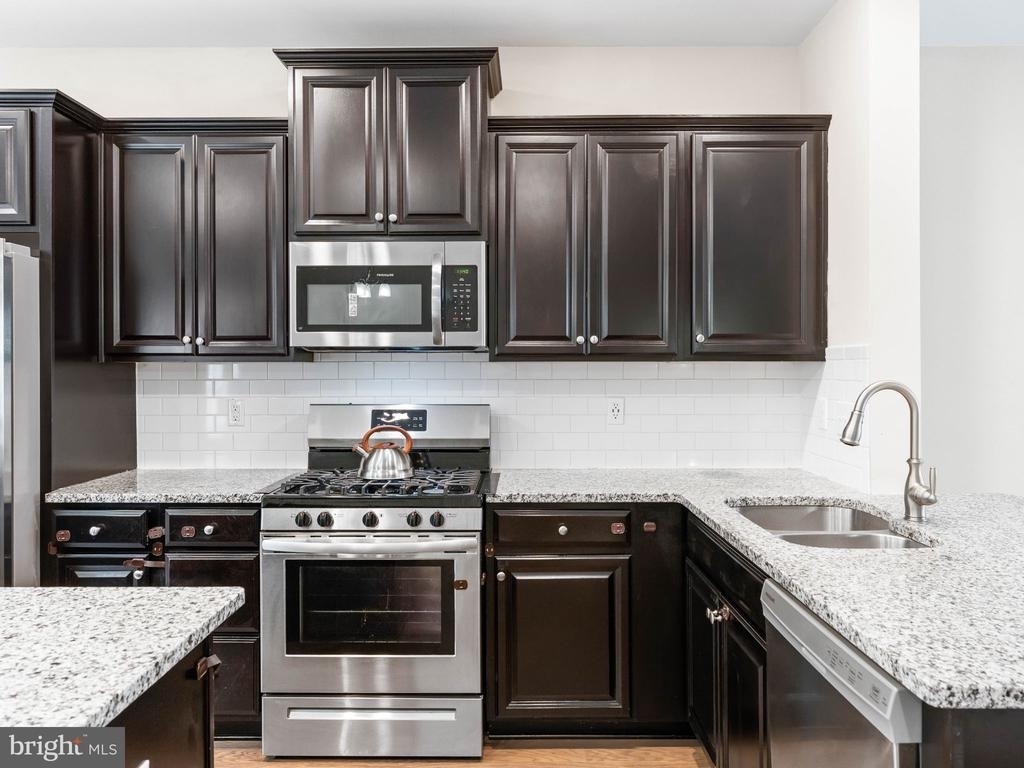 33 Sullivan Way - Photo 18