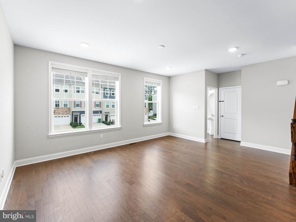 33 Sullivan Way - Photo 11