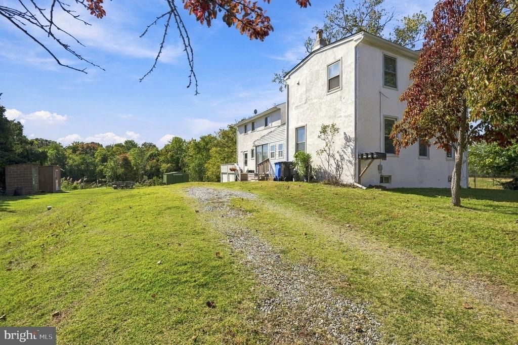 200 Leon Avenue - Photo 17