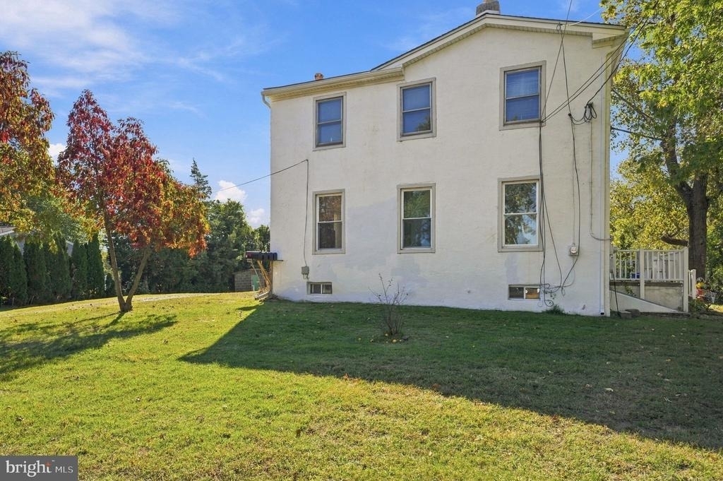 200 Leon Avenue - Photo 16