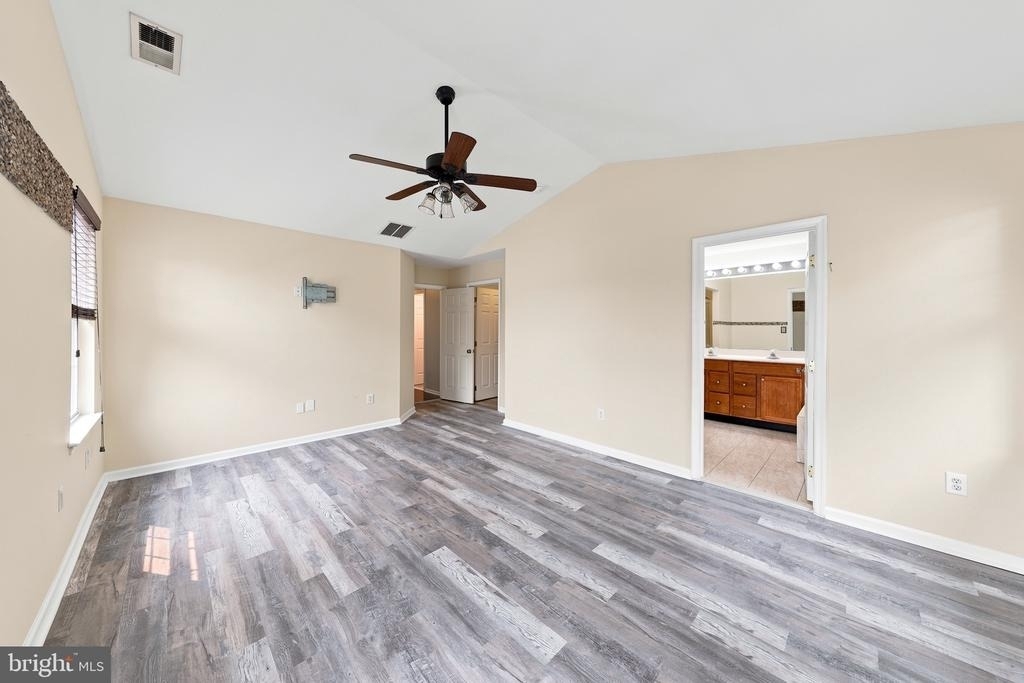 64 Meadow Circle - Photo 19