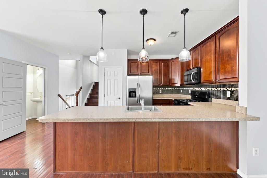 64 Meadow Circle - Photo 8