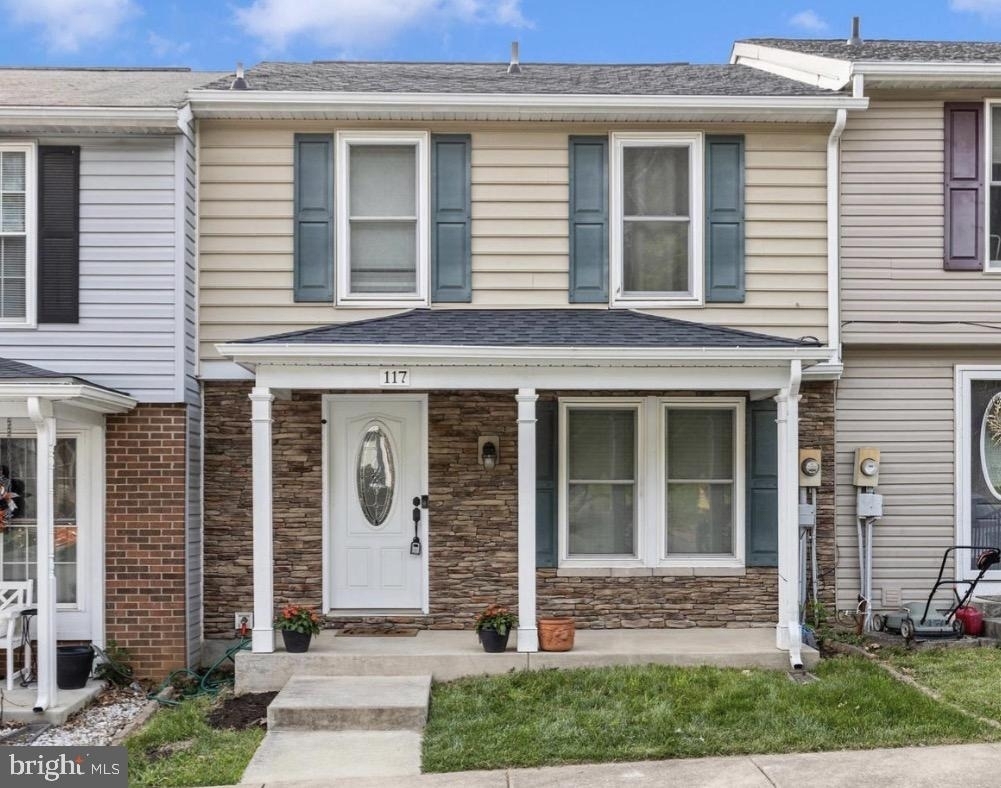117 Valley View Court - Photo 0