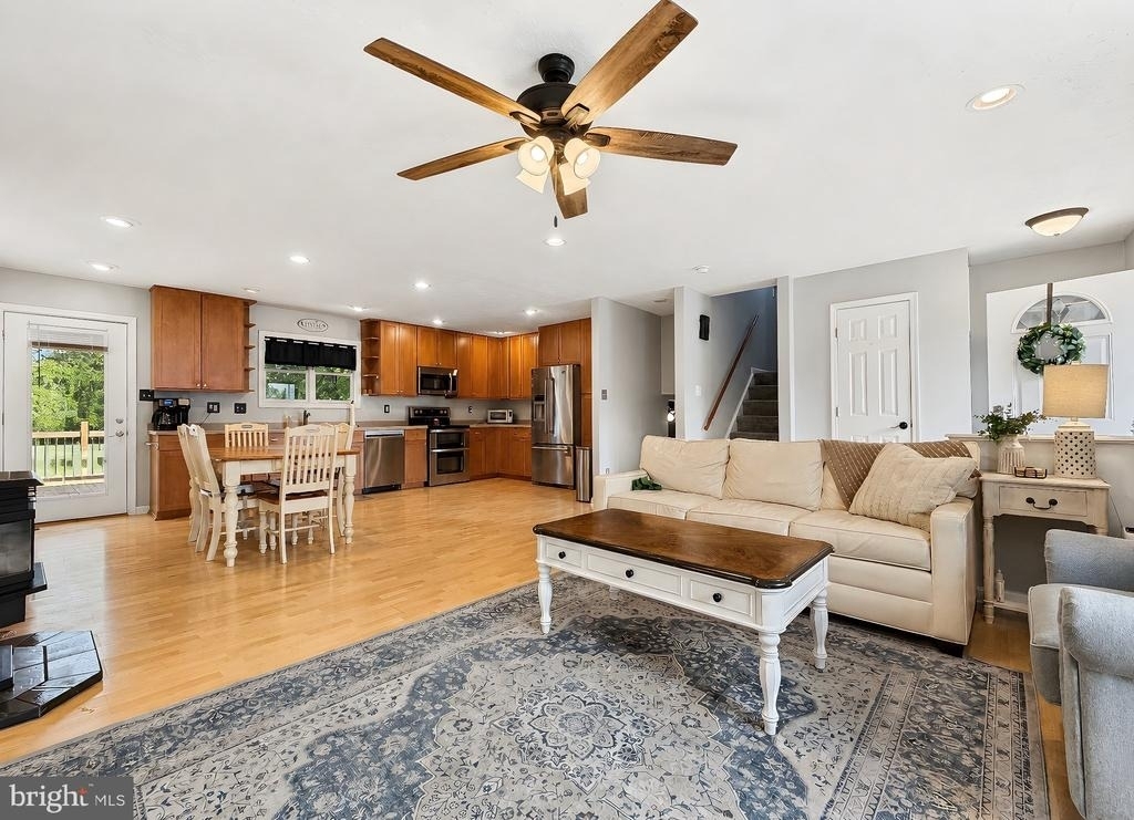 20900 Mauvy Moss Place - Photo 9