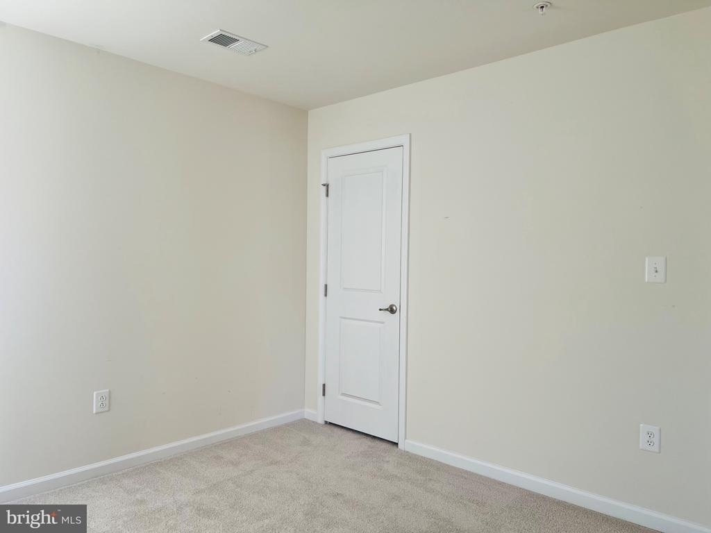 3002 Winterbourne Drive - Photo 46