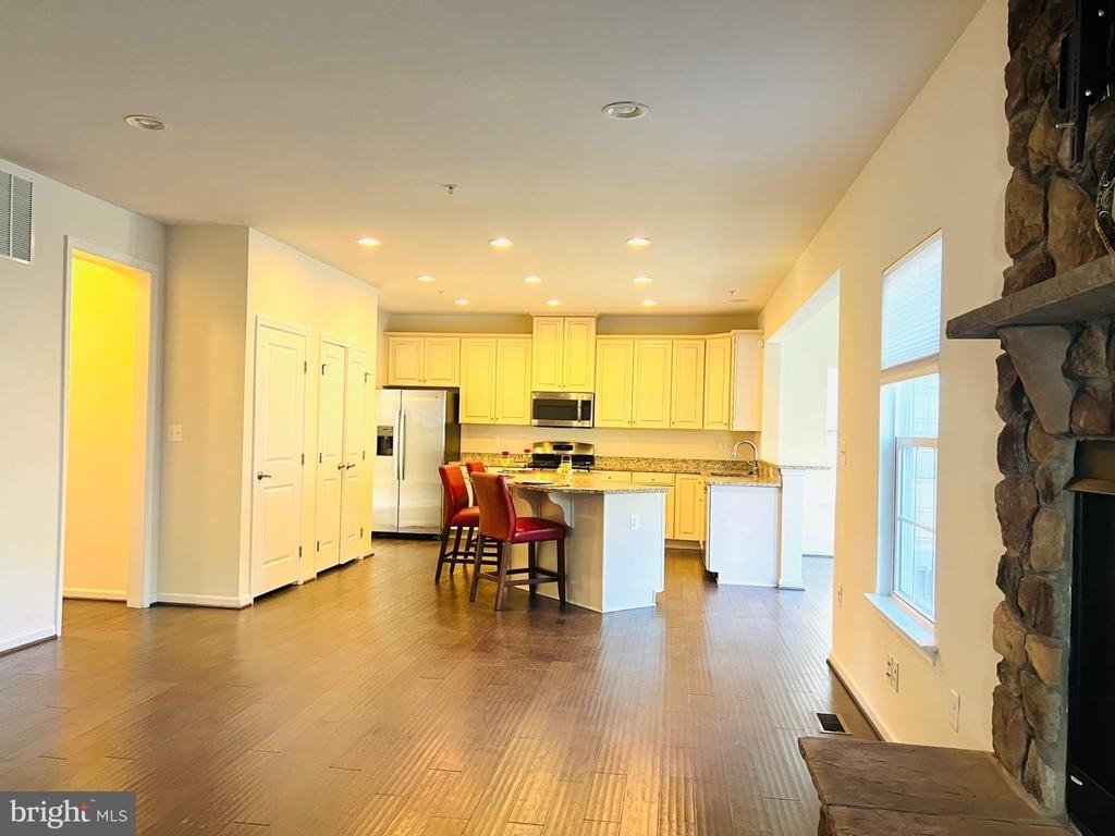 3002 Winterbourne Drive - Photo 34