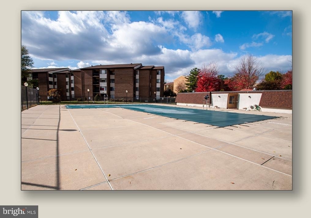 11206 Cherry Hill Road - Photo 30