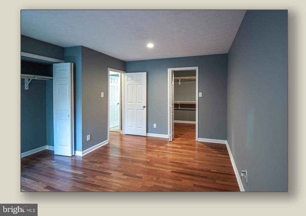 11206 Cherry Hill Road - Photo 17