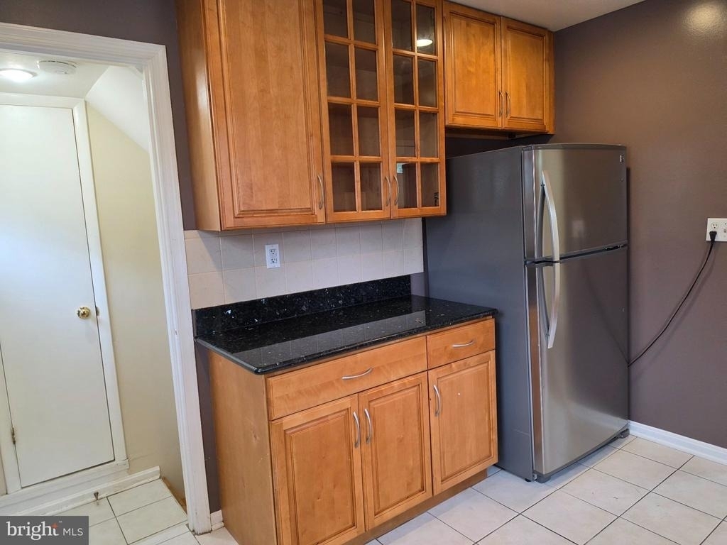 4808 Lexington Avenue - Photo 6