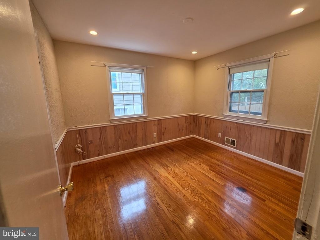 4808 Lexington Avenue - Photo 10