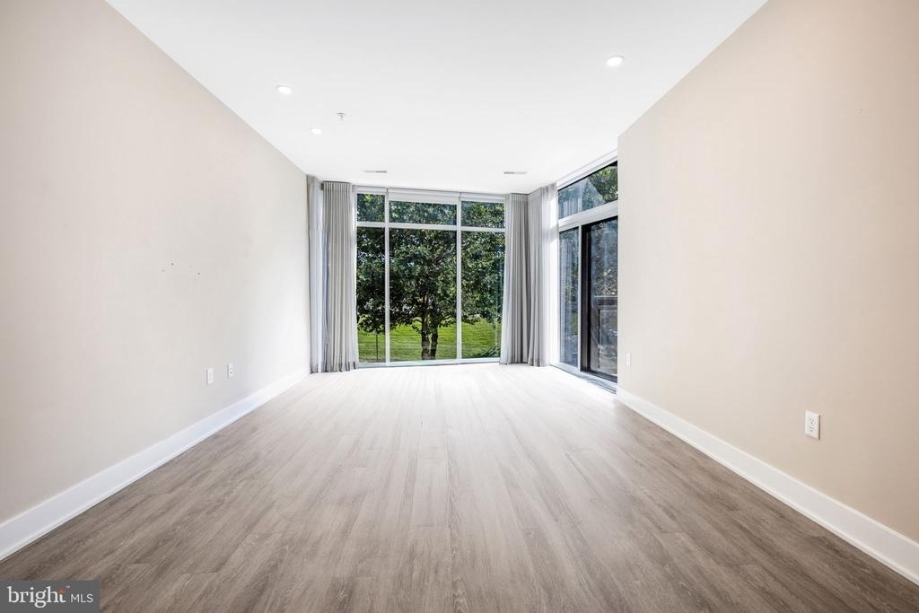 145 Riverhaven Drive - Photo 5