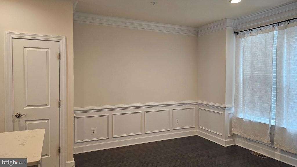 6639 Rhode Island Avenue - Photo 12