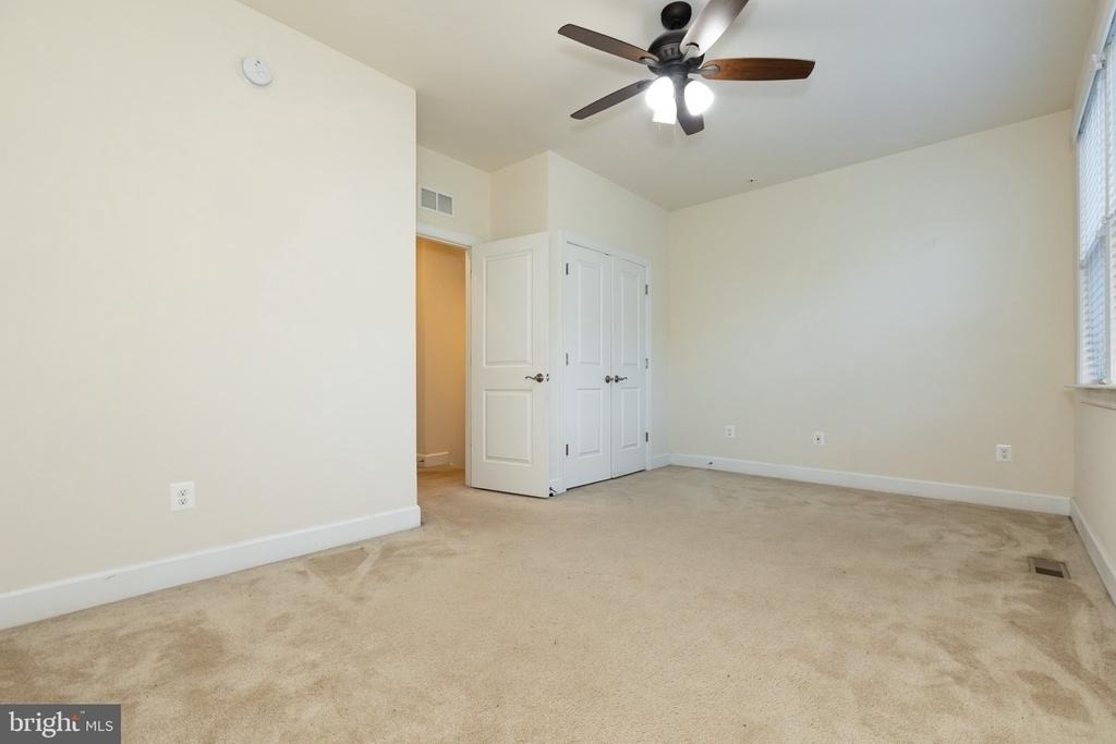 6639 Rhode Island Avenue - Photo 24