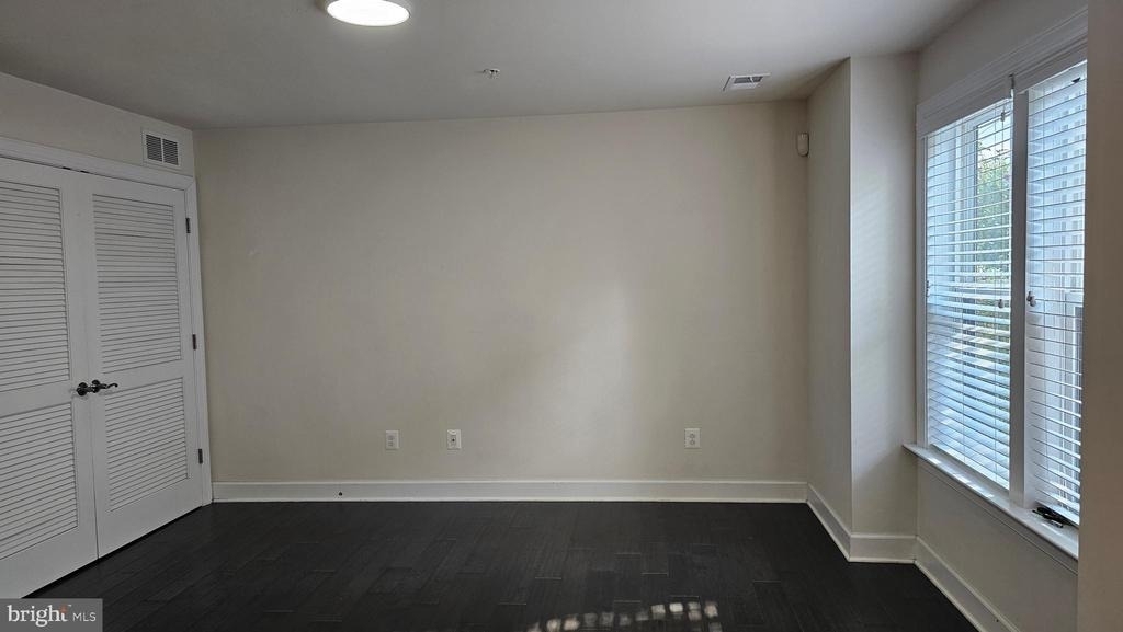 6639 Rhode Island Avenue - Photo 5