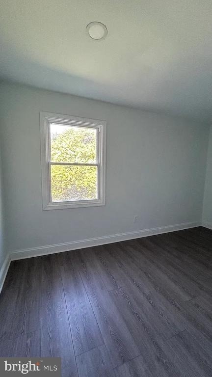26040 Woodfield Road - Photo 4