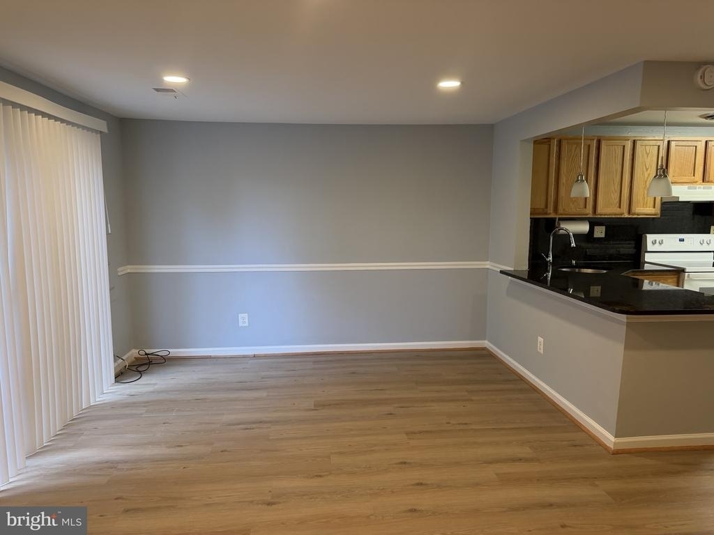 8872 Welbeck Way - Photo 2