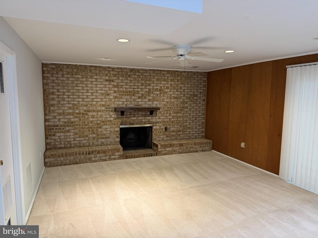14015 Congress Drive - Photo 5