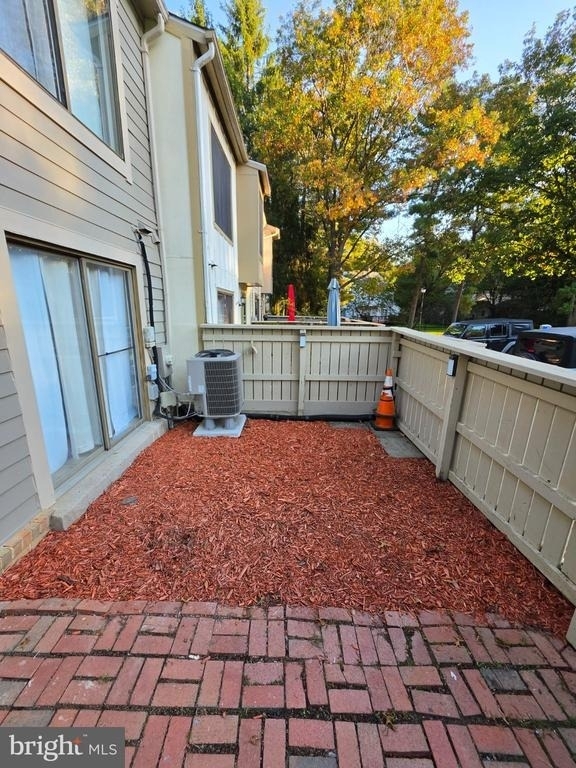 9441 Chadburn Place - Photo 2