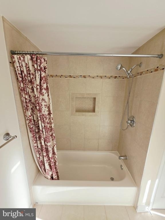 9441 Chadburn Place - Photo 28
