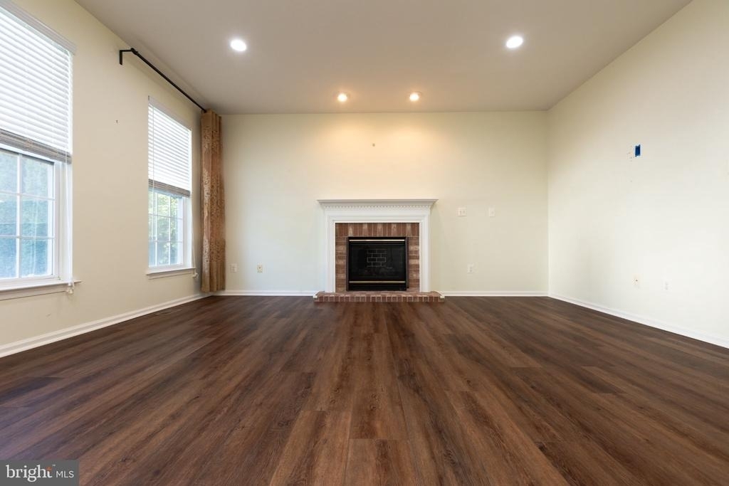 18405 Carved Stone Court - Photo 6