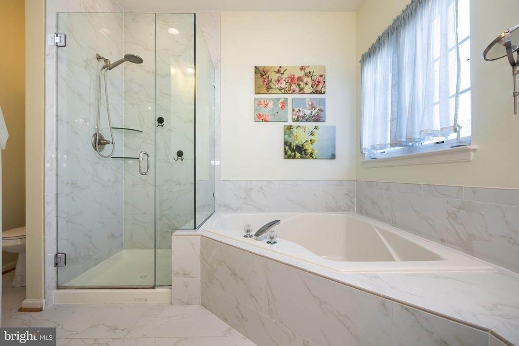18405 Carved Stone Court - Photo 24