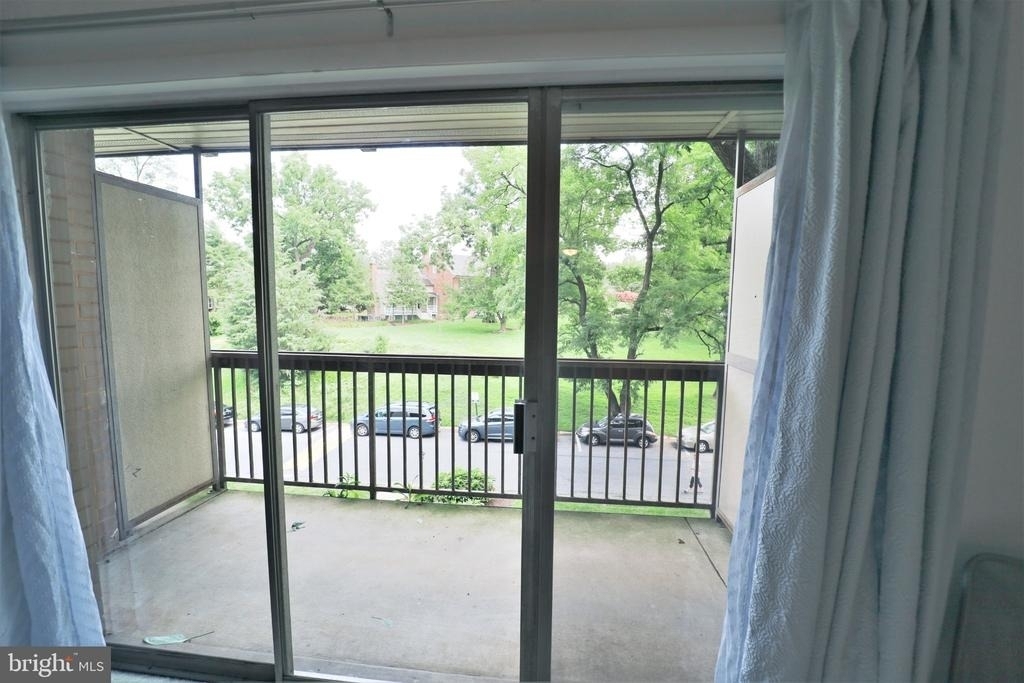7400 Lakeview Drive - Photo 8