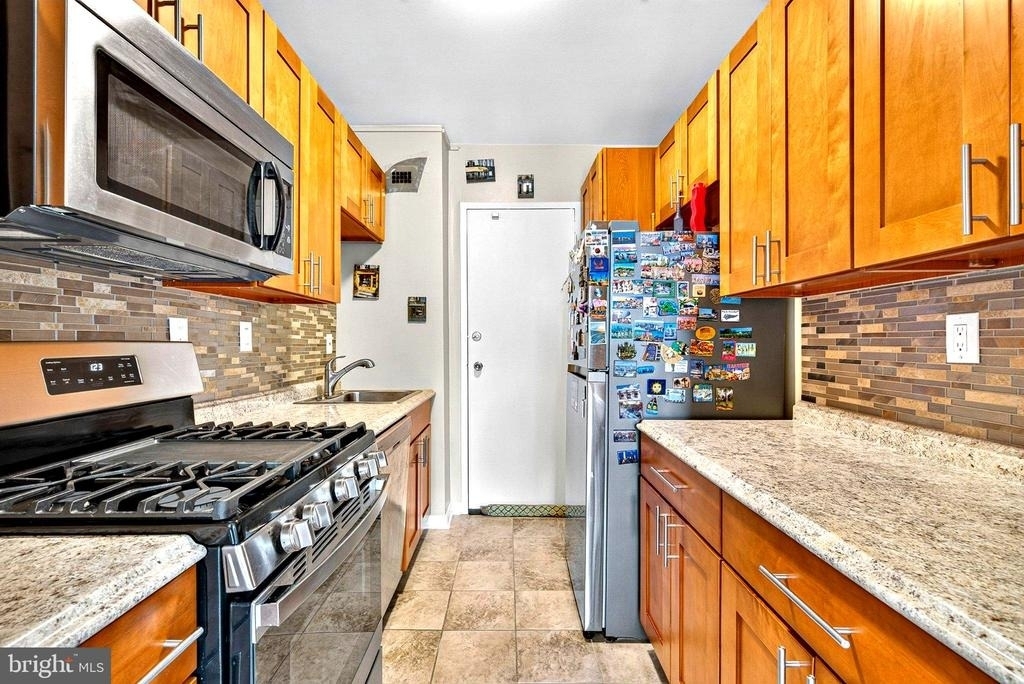 10500 Rockville Pike - Photo 7