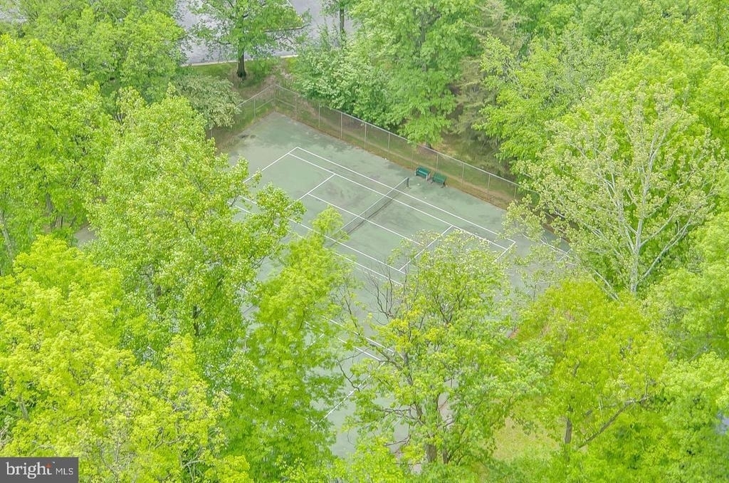 10500 Rockville Pike - Photo 31