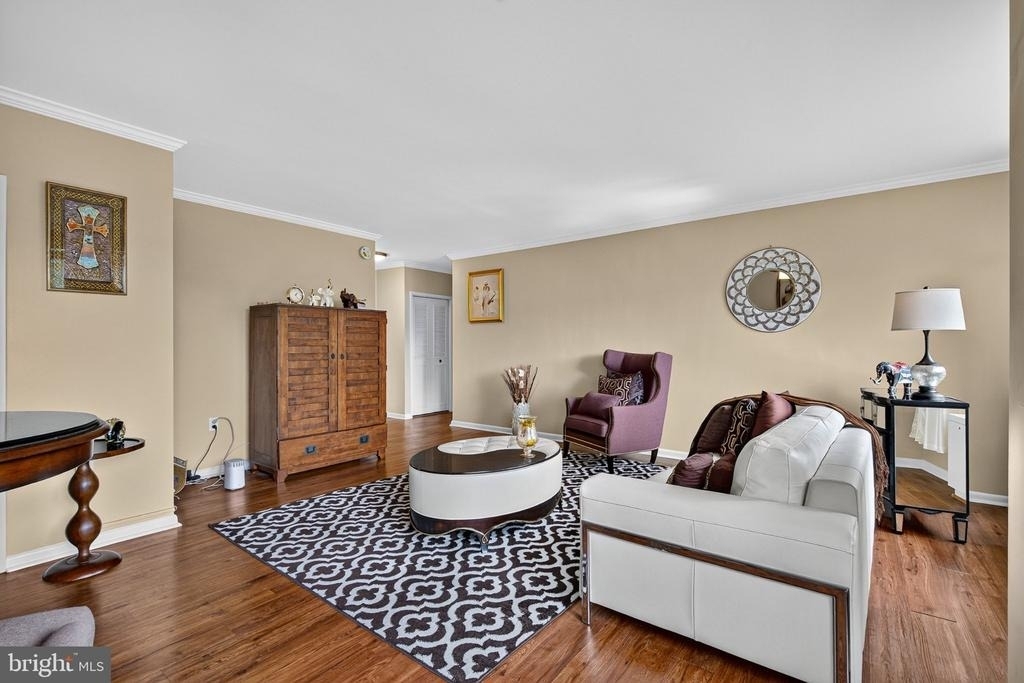 10500 Rockville Pike - Photo 5
