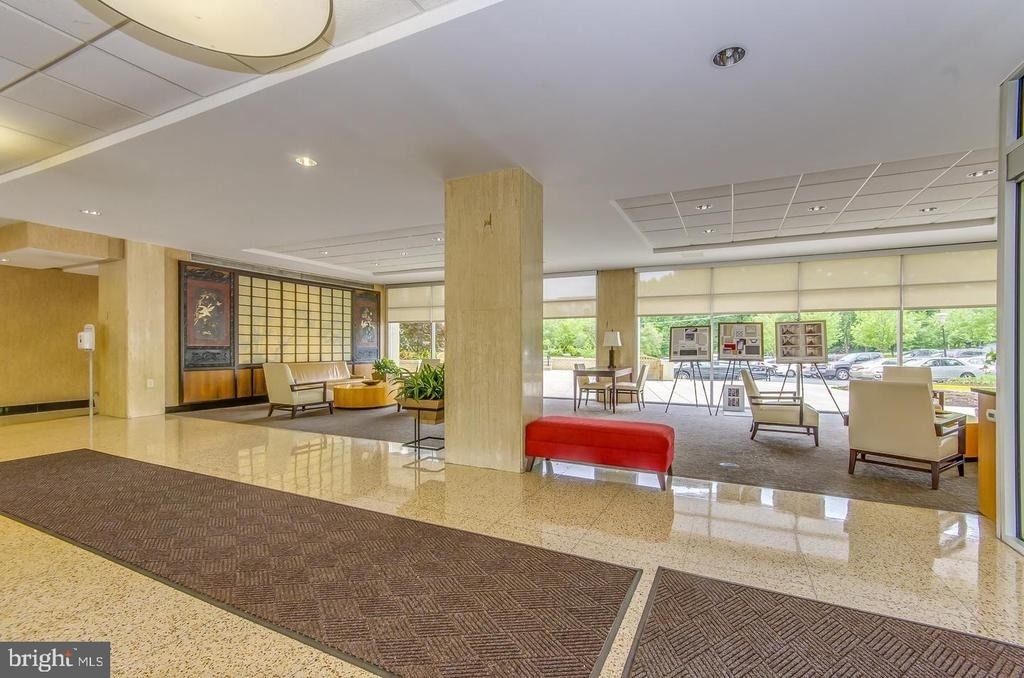 10500 Rockville Pike - Photo 16