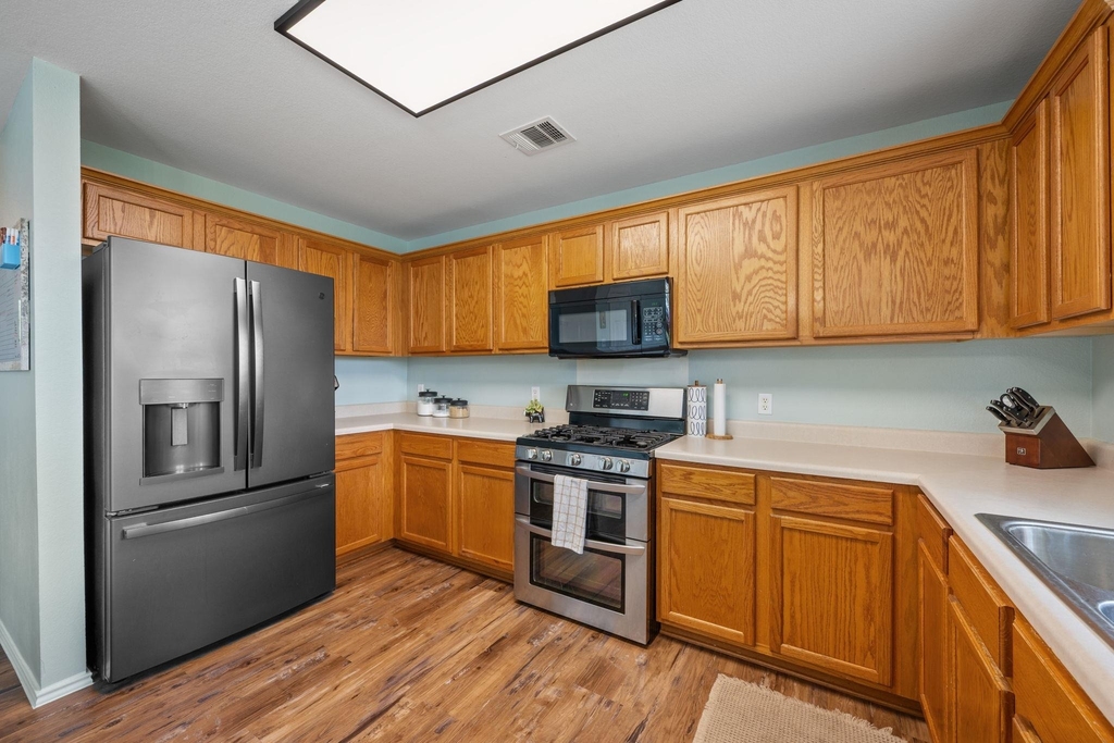 14908 Earl Grey Ln - Photo 13