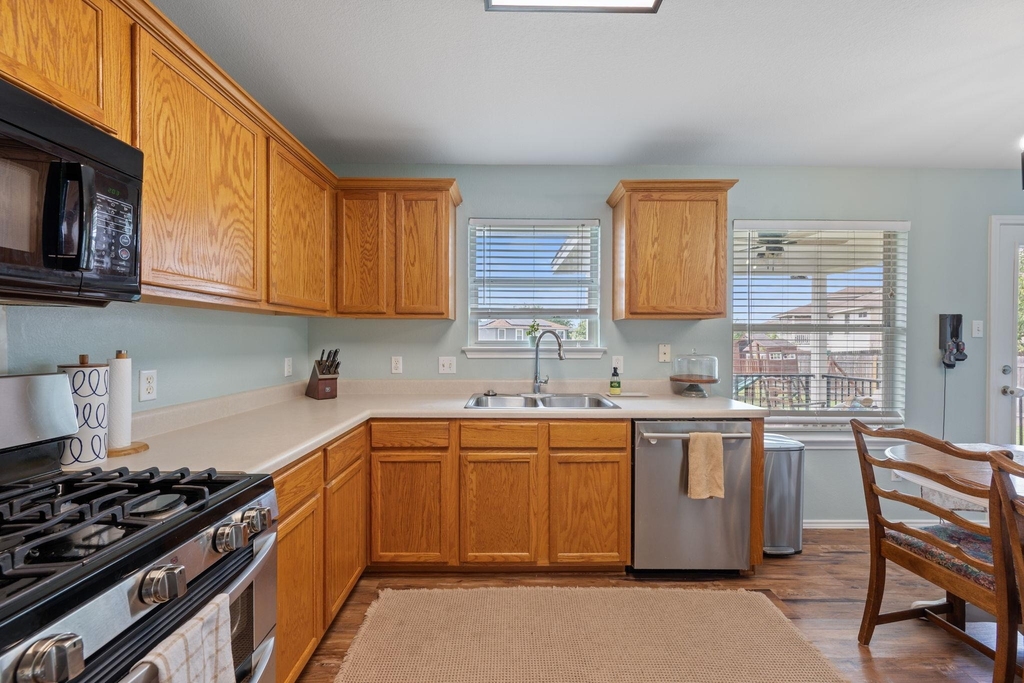 14908 Earl Grey Ln - Photo 12