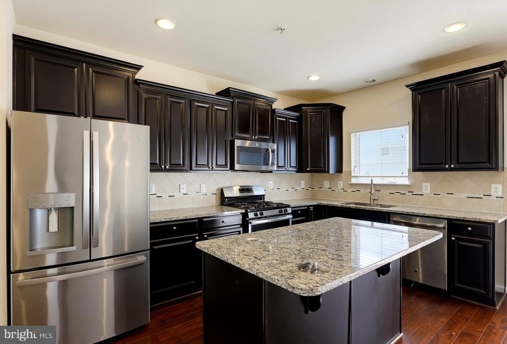 7224 Brinley Way - Photo 4