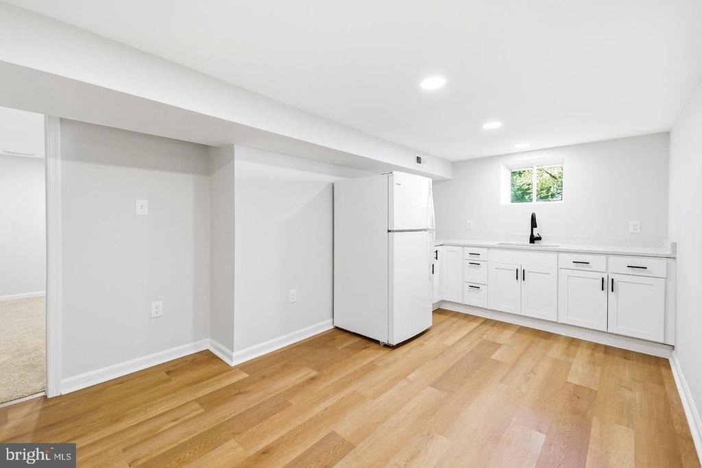692 Ridge - Photo 26