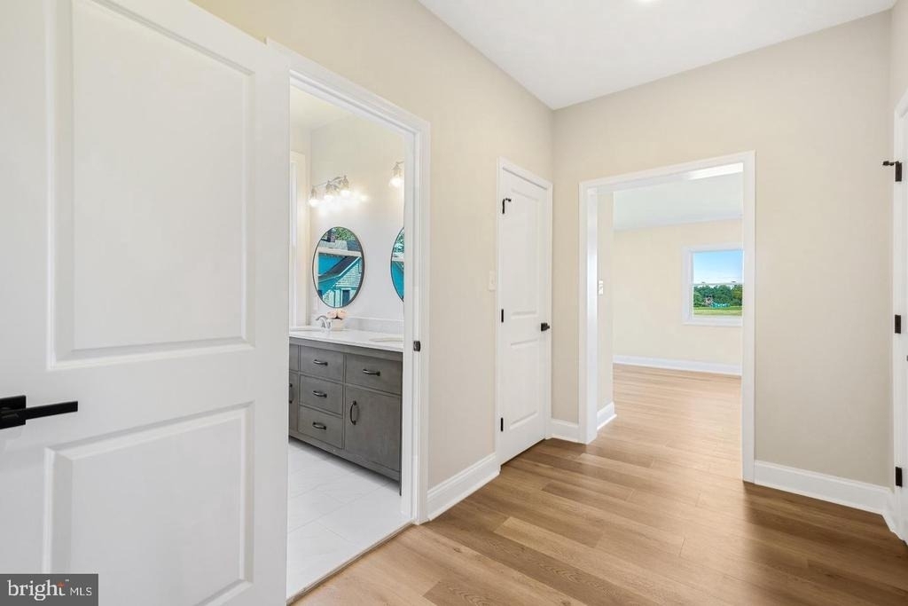 692 Ridge - Photo 17