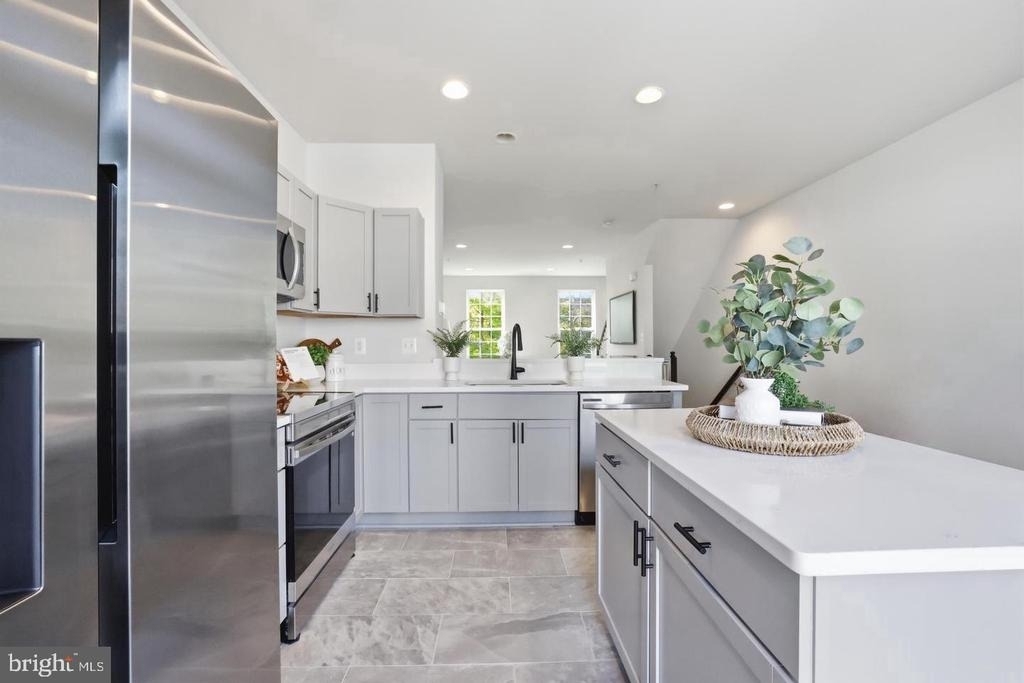 7109 Penny Lane - Photo 3
