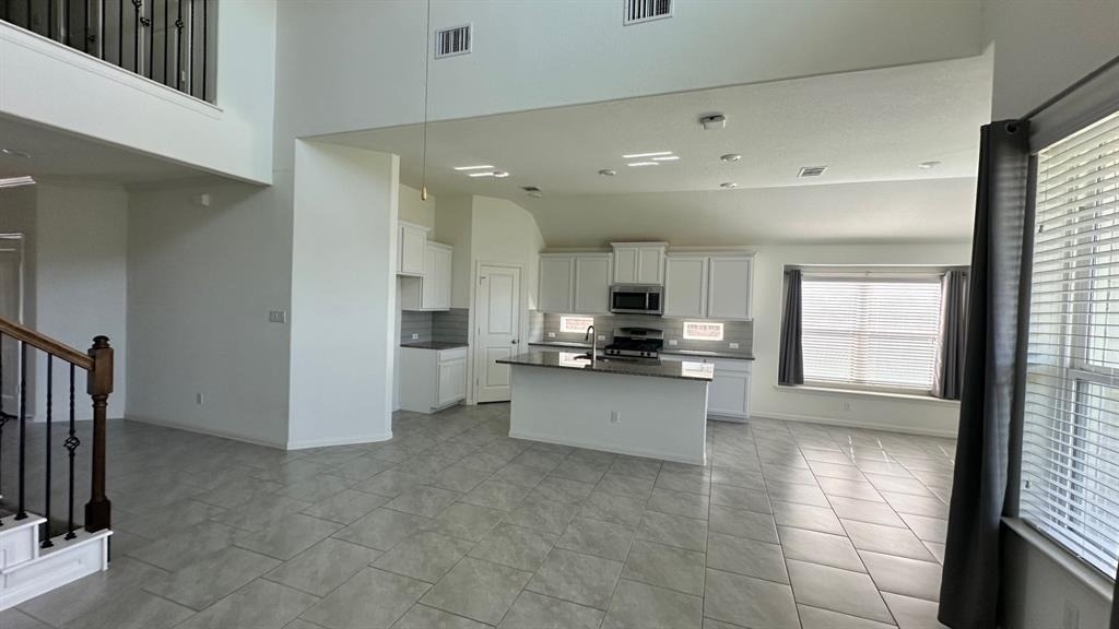 116 Krupp Ave - Photo 3