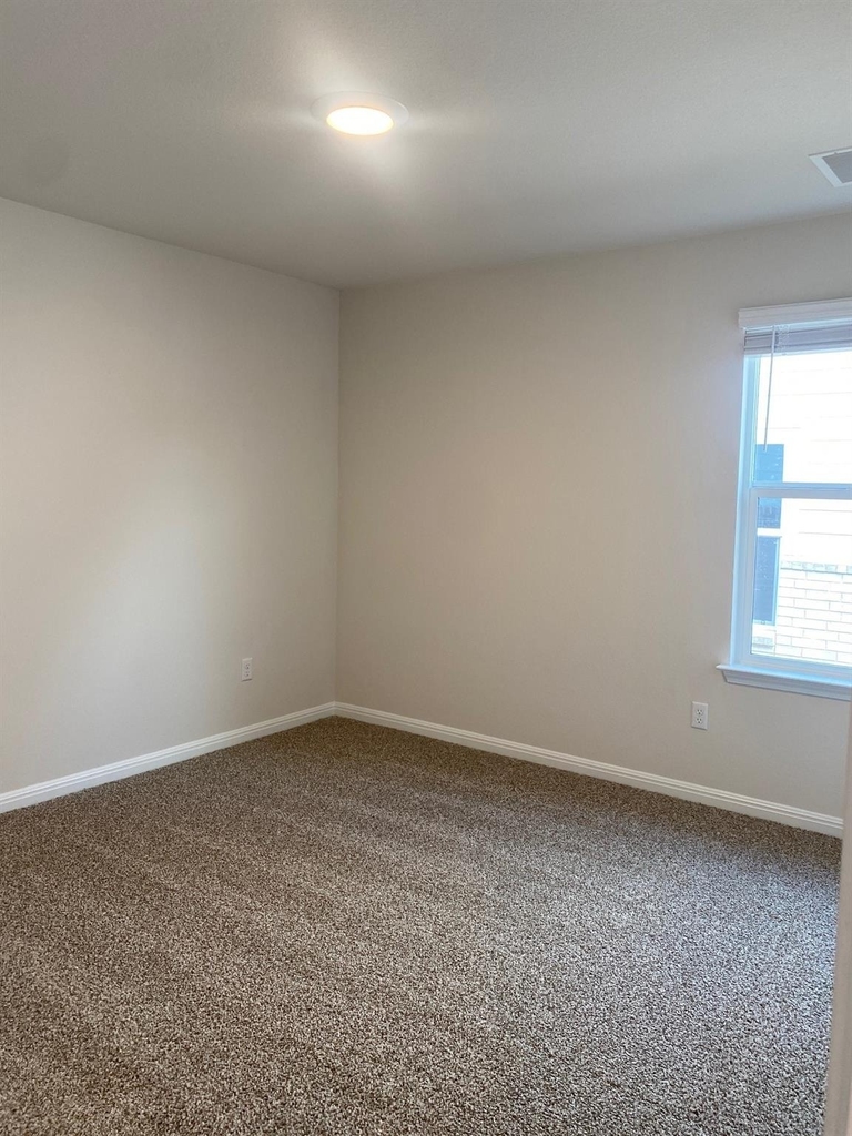 324 Heatherwood Ter - Photo 13