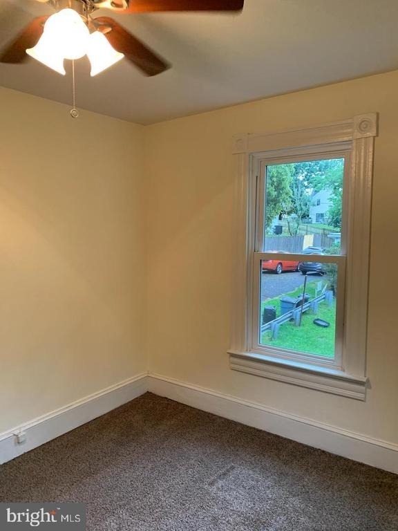 729 E D Street - Photo 18