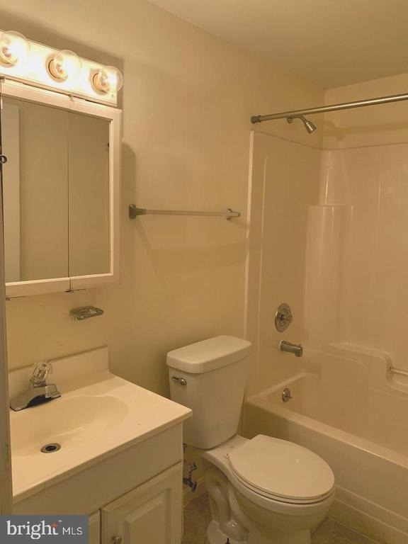 729 E D Street - Photo 15