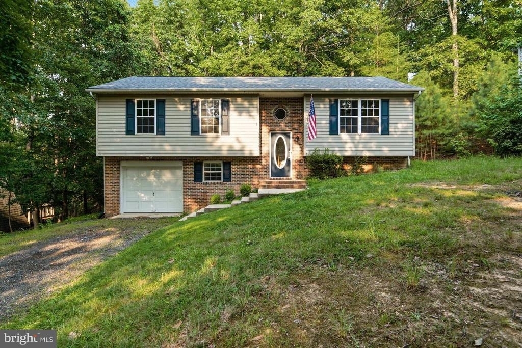 11516 Deadwood Drive - Photo 0